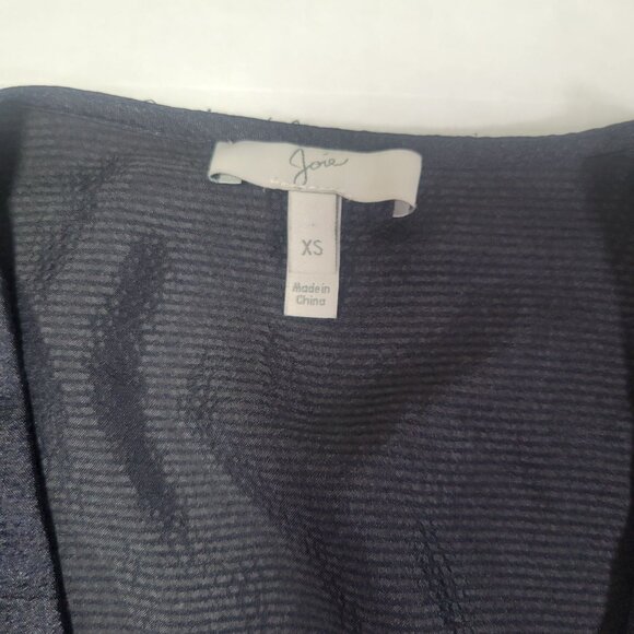 Joie Black Elegant Button-Front Satin Blouse With Bell Sleeves Size XS - Picture 3 of 9